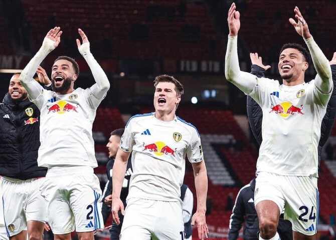 打破魔咒！利兹联首次在英超客场击败曼联