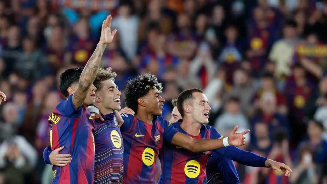 信心爆棚！巴萨获胜后全场球迷高喊：欧冠中我们可以逆转