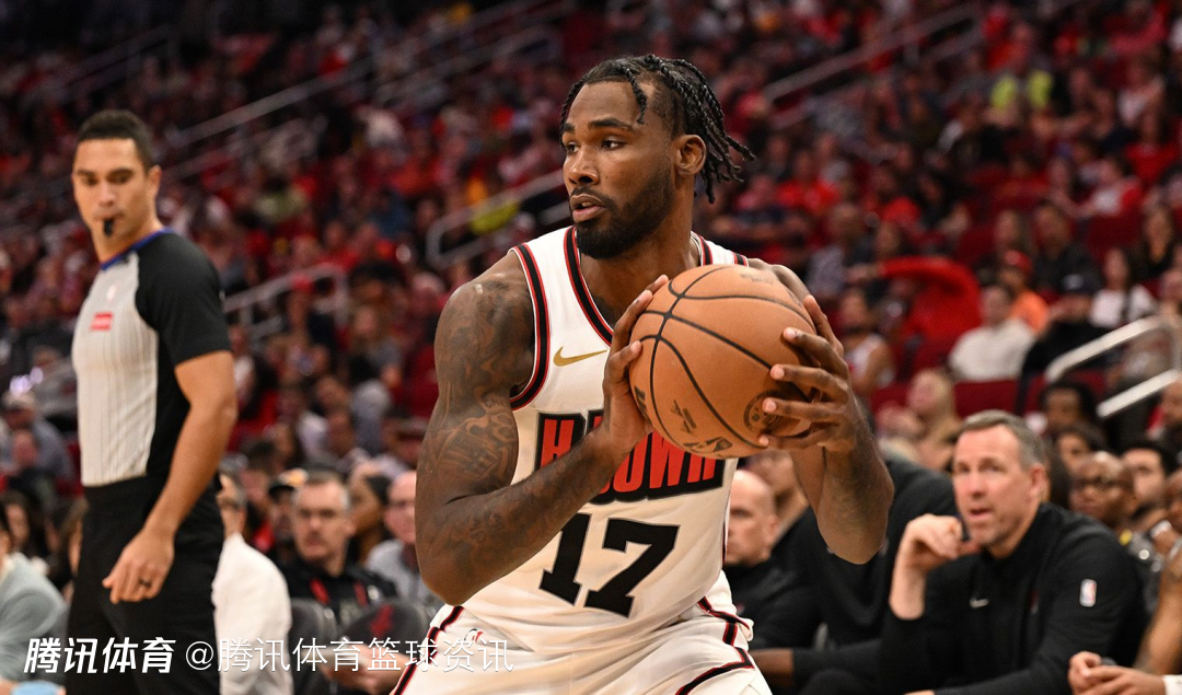 继续缺席！伊森右脚踝扭伤进入每日观察 明日无缘对阵公牛