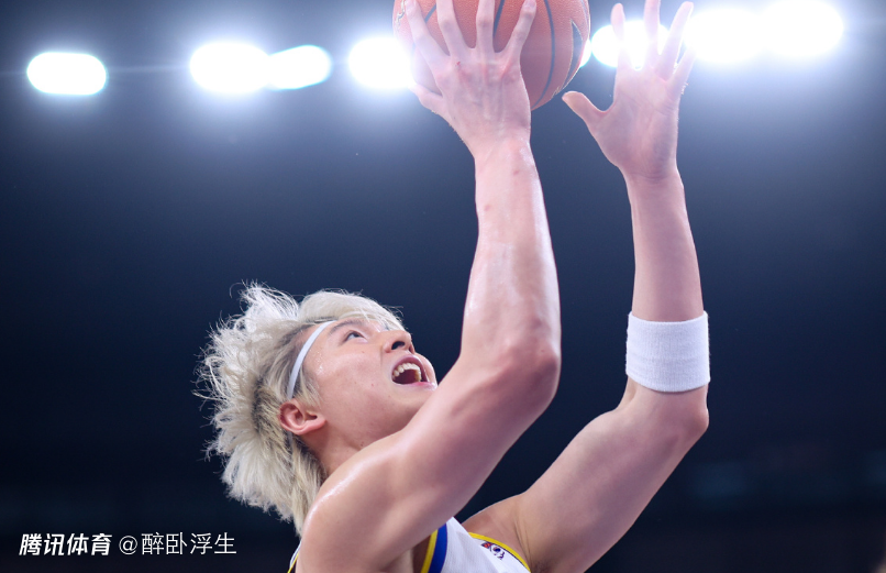 上海丢扳平三分遭浙江逆转终结4连胜 王哲林14+7张镇麟仅5分