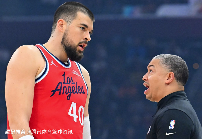 卢：我们很想念祖巴茨 他每晚都全力以赴为人非常好