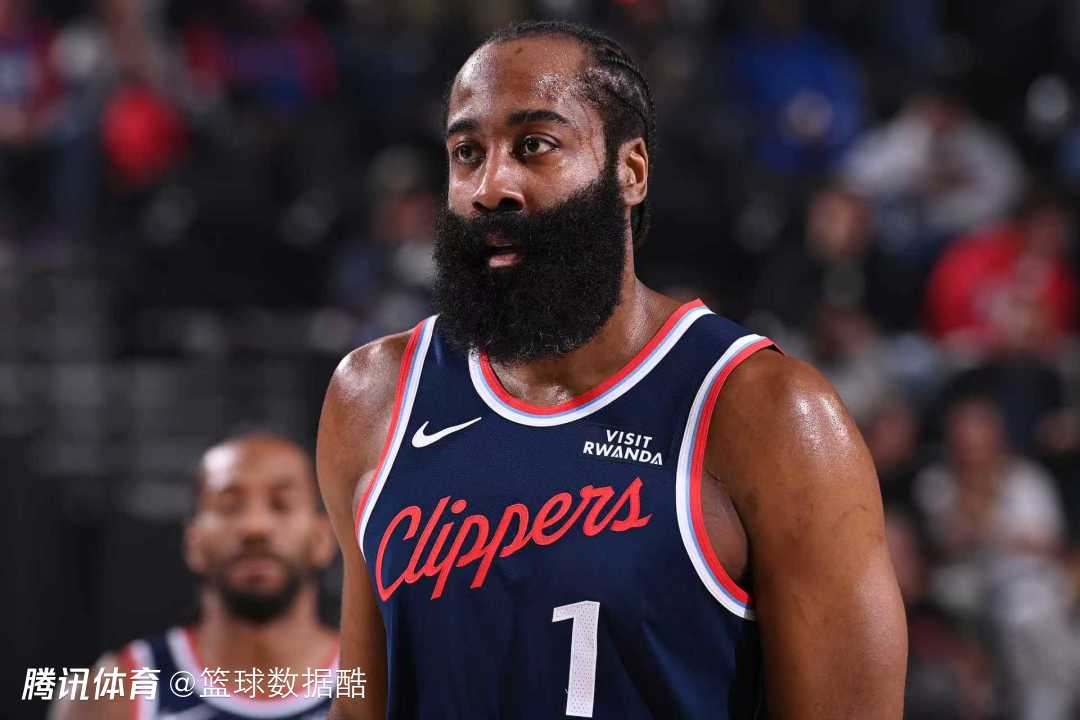 哈登谈快船北伐：别人会崩溃但我信心始终都在 相信我们能够逆袭