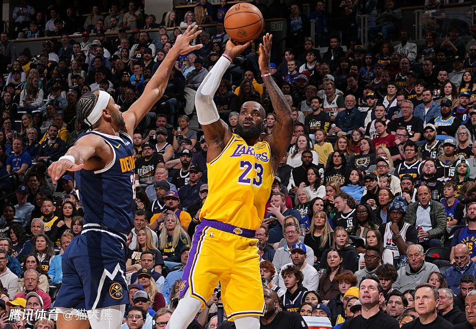 数据帝：詹姆斯缔造两项历史第一 悍将揽16分11板5断7帽创NBA纪录