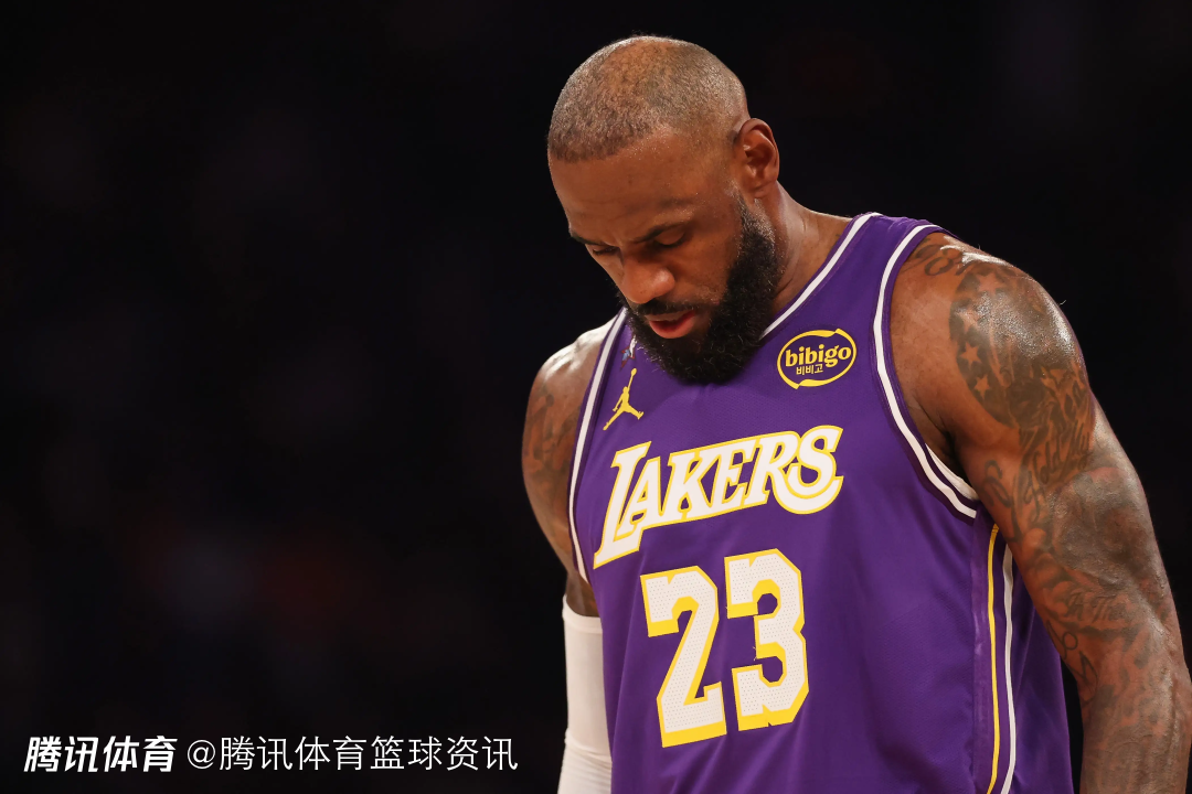 老詹发声：希望联盟统一吹罚标准 别再看裁判个人心情