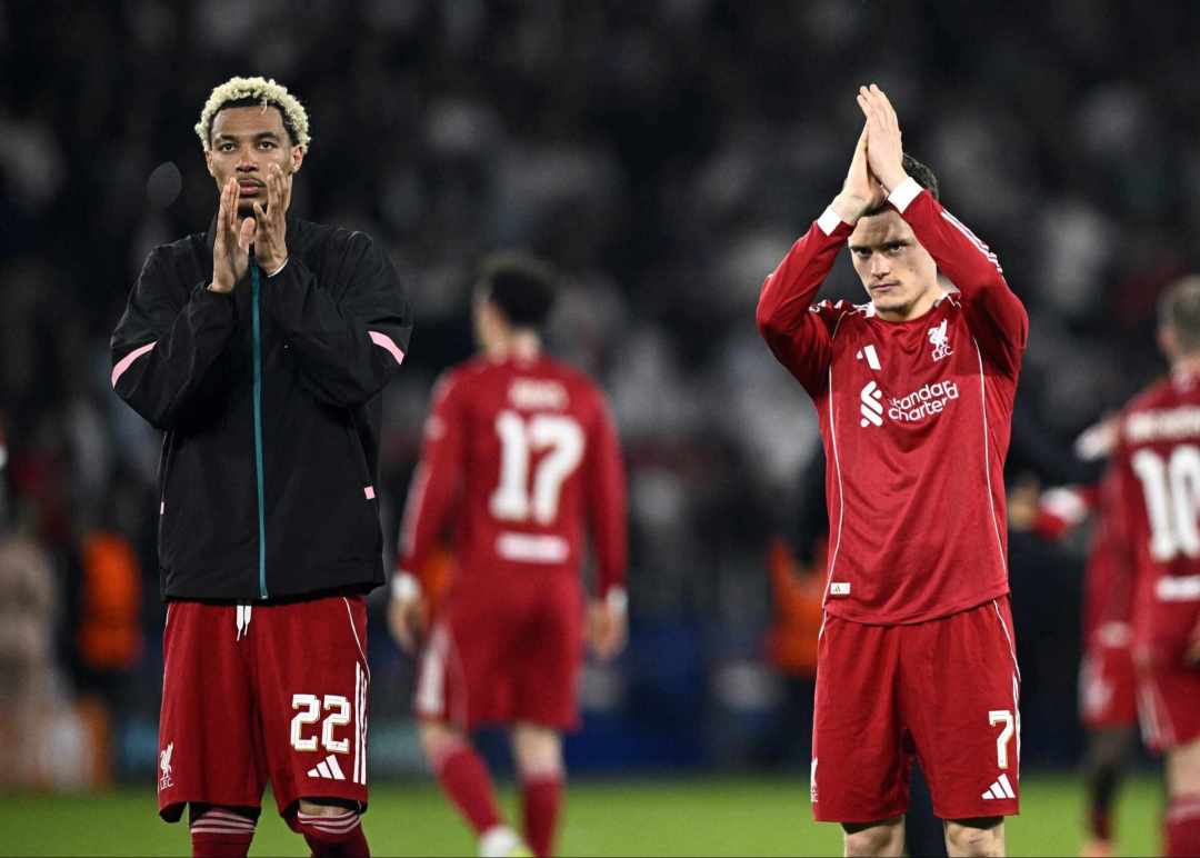 TA：利物浦三中卫阵型只练了两天，埃基蒂克不适合踢中锋