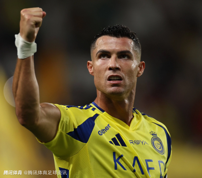英媒：若C罗今夏提出离队 沙特方面愿意放行 并瞄准萨拉赫&B费接班