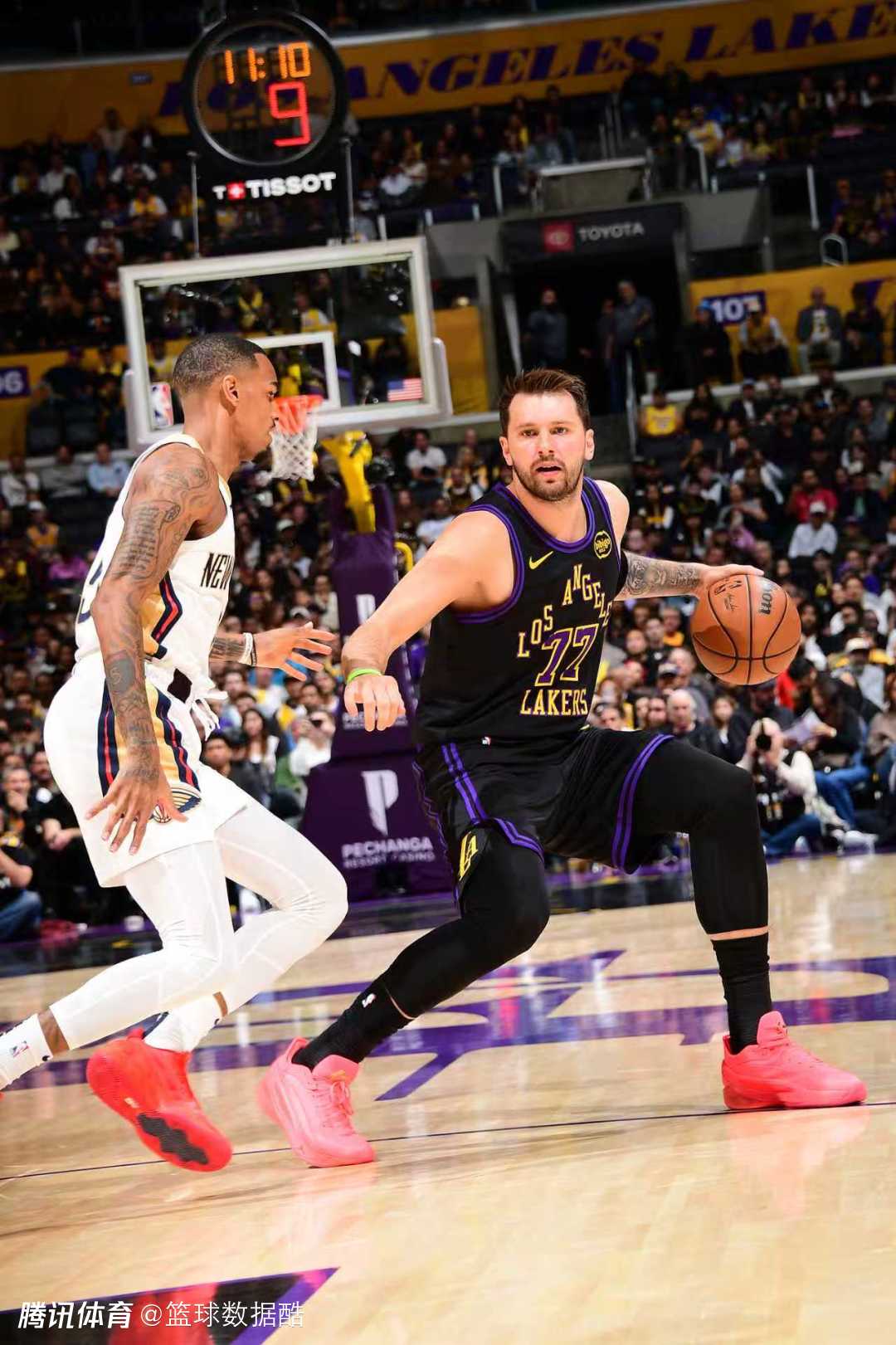 知情人称东契奇与雷迪克关系牢固亲密 湖人主帅淡定回应争吵事件