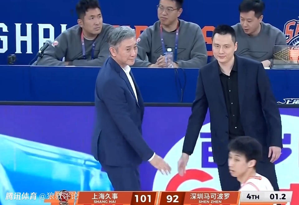 卢伟：偰李永炜打得确实不错 刘礼嘉转折点扣篮没进给我吓坏了