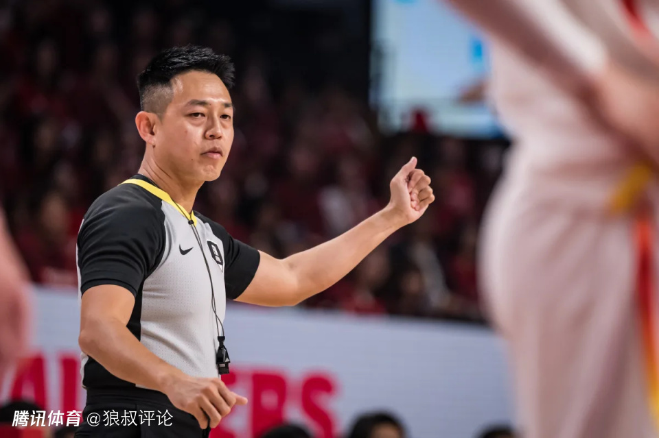 FIBA官方致歉中国男篮引热议！海外平台未单独发布 仅评论区声明