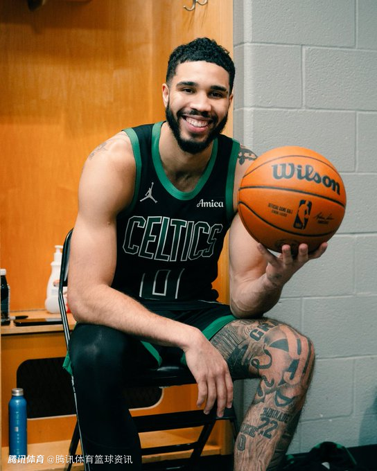 复出与否自己定！名记：凯尔特人没给塔图姆压力 他希望以球星身份回归而非拖累