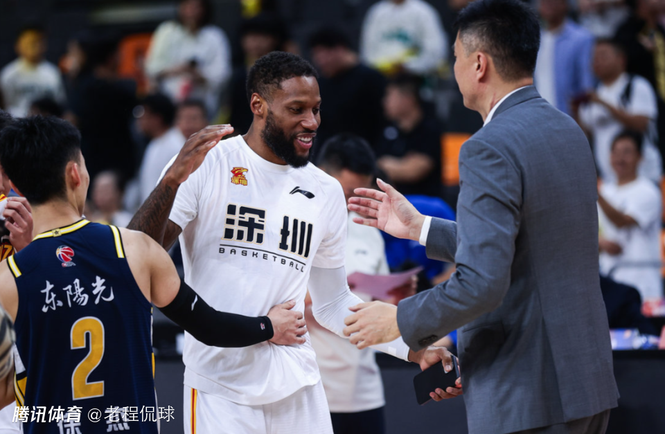 39岁前广东外援威姆斯称仍会打CBA 这个夏天他社媒疯狂涨粉