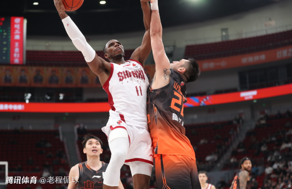 迪亚洛砍27+5却是零敲碎打 山西重金签回他是错误？