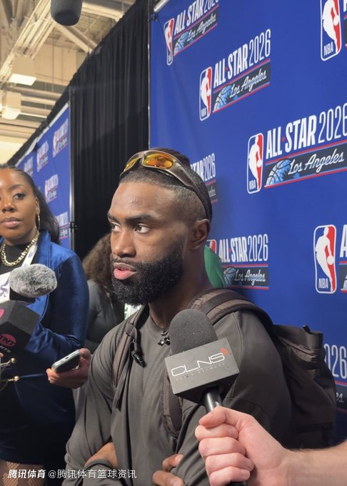 布朗力挺主帅：马祖拉理应当选年度最佳教练 很多事情早已超越篮球