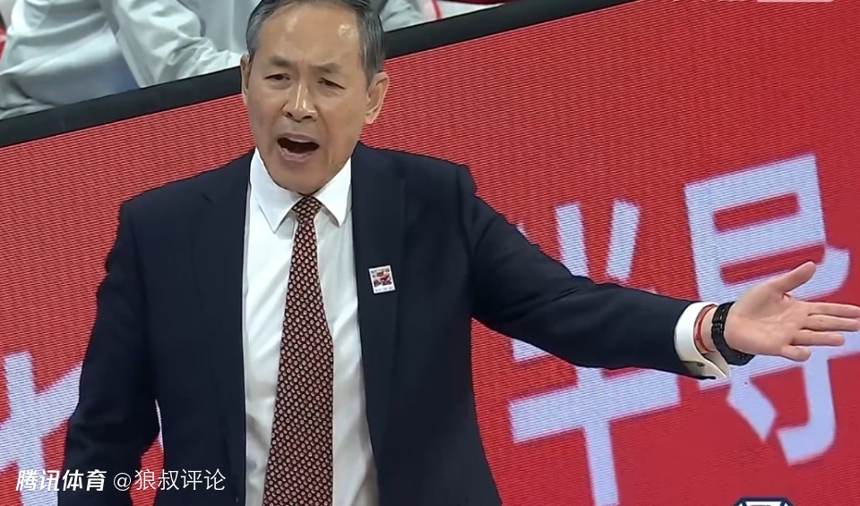 许利民：上一场输球后大家心里不舒服 教练组开会到深夜彻底找出问题所在