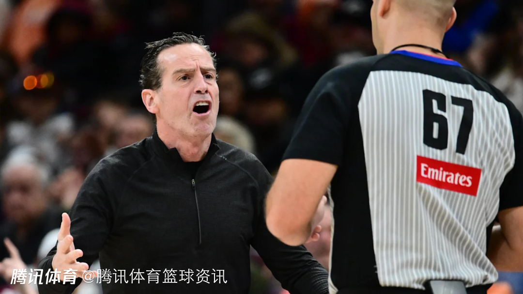 NBA官宣罚单：骑士主帅阿特金森因斥责接触裁判 被罚款5万美元