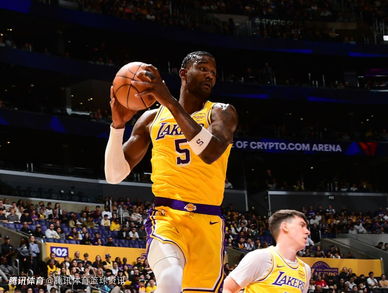 湖人伤病报告：艾顿左膝酸痛无缘出战开拓者 海斯里夫斯东契奇都将缺席