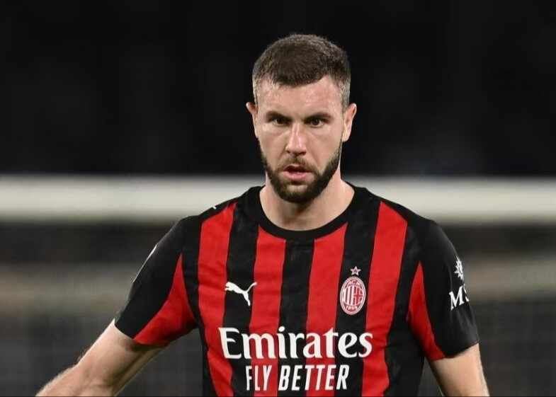 帕夫洛维奇：DV9状态好时是意甲最佳前锋，莫德里奇是榜样