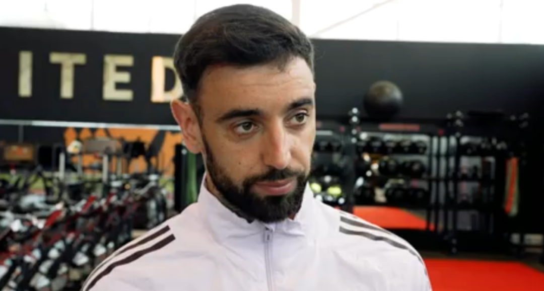 B费：上月踢维拉最难忘，英超月度最佳次数追平C罗是荣幸