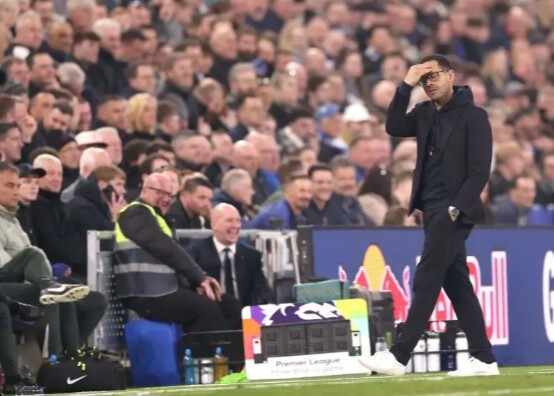 罗森尼尔：埃斯特旺的成长没有上限，不关注外界对球队的言论