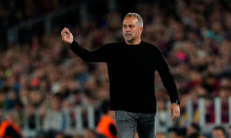 波兰名宿：弗里克会毁掉巴萨，他不该这样对待莱万