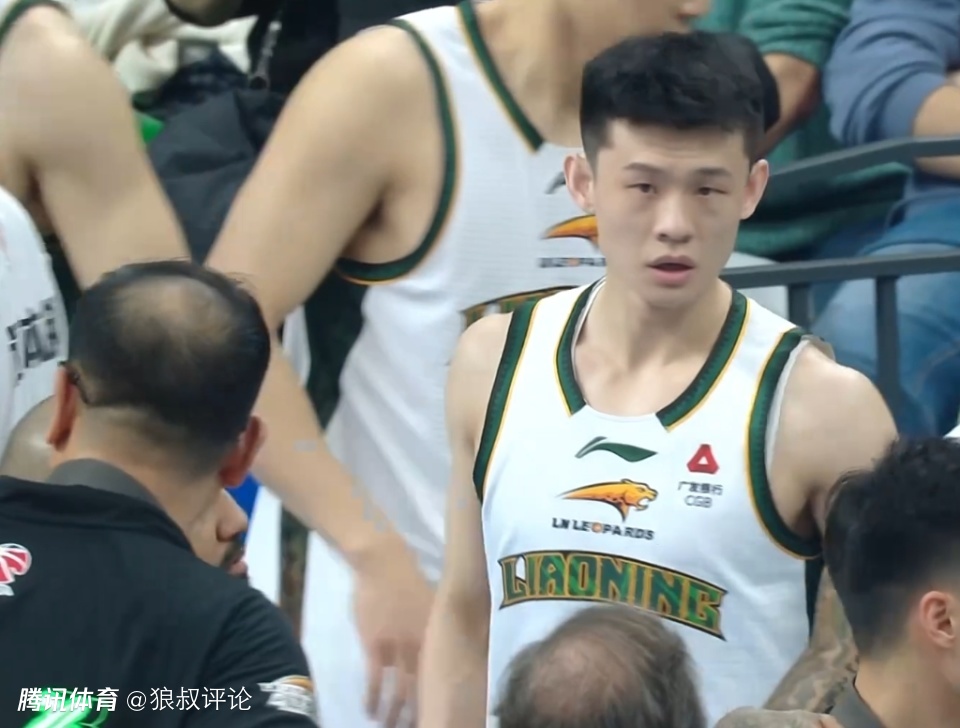 末节体型短板连续被针对！王岚嵚6中4得9分4助攻4失误4犯规