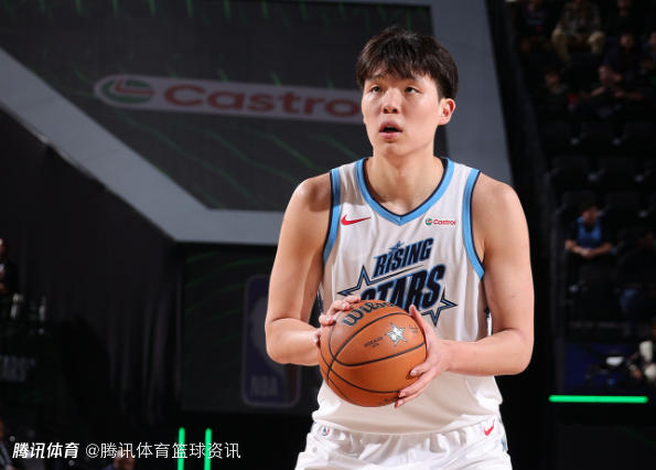 苏群：最高兴的是杨瀚森没助攻 新秀赛是他展现技能的最佳机会