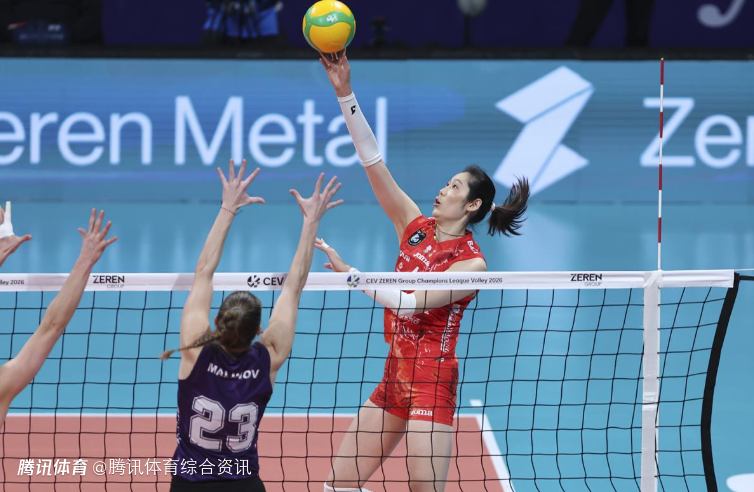 欧冠女排第4轮：科内利亚诺零封泽伦竞技获5连胜锁定八强 朱婷贡献8分
