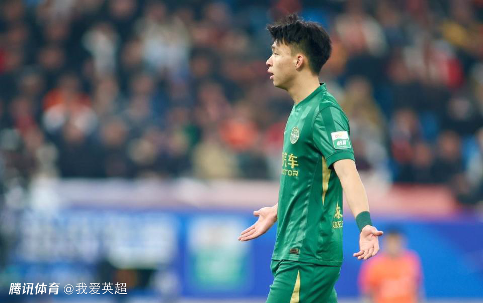 耍大牌？19岁王钰栋仅答1个问题便扭头就走！名记：态度决定一切