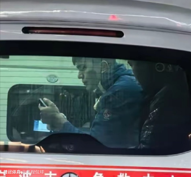 CBA冲突后续：鲁吐布拉疑怒捶消防器材受伤 被救护车送医治疗