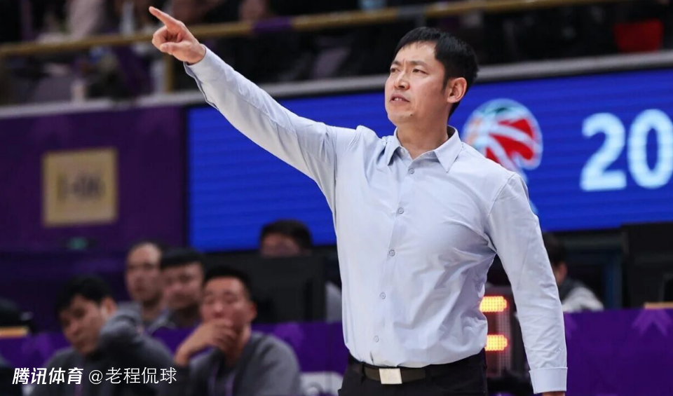 北控输弱旅江苏后张庆鹏下课倒计时？弟子张帆表情微妙