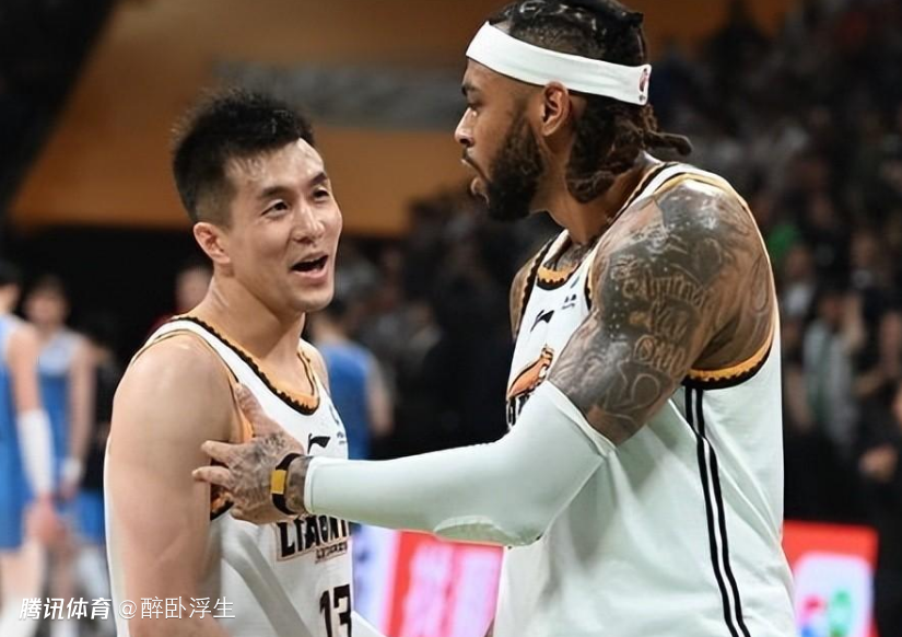 前3冠队友莫兰德安慰郭艾伦：会一直支持你 恢复好身体继续前进