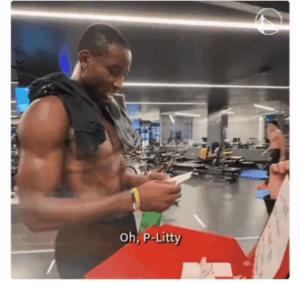 节目效果拉满！库明加给斯宾塞的圣诞礼物：更多上场时间