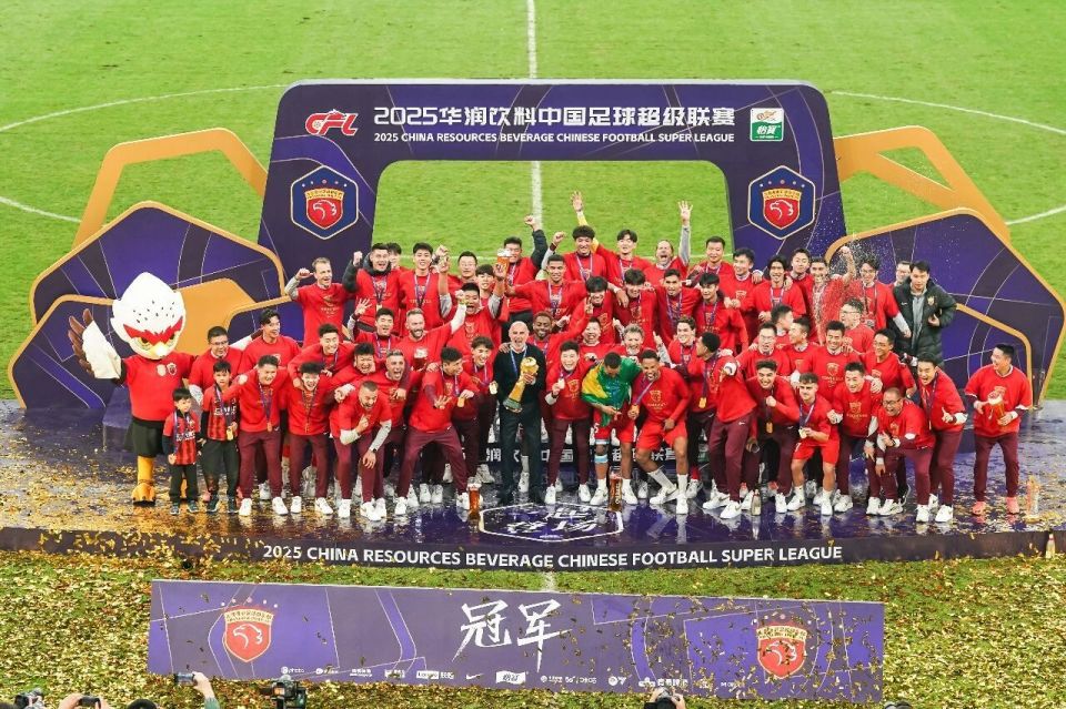 上海海港20周年：历史的选择，未来的责任