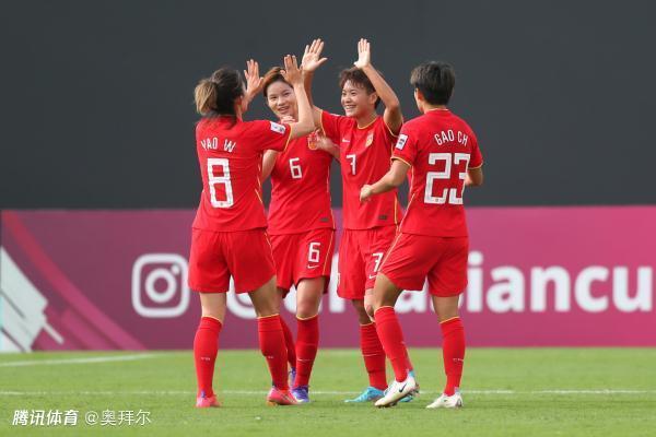 中国女足首发出炉！王霜领衔，乌日古木拉先发，张琳艳替补