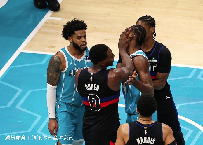 还想聊冲突？坎宁安接受采访时杜伦插话：直面问题 别绕开重点