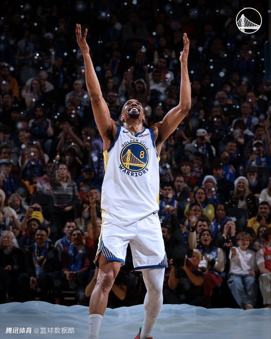 两笔引援终于见效！霍福德+梅尔顿撑起板凳席 勇士摆脱困境北伐？