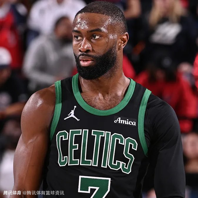 这才是MVP水准！白曼巴：亚历山大缺少杰威切特哈滕卡鲁索能打出布朗的表现吗