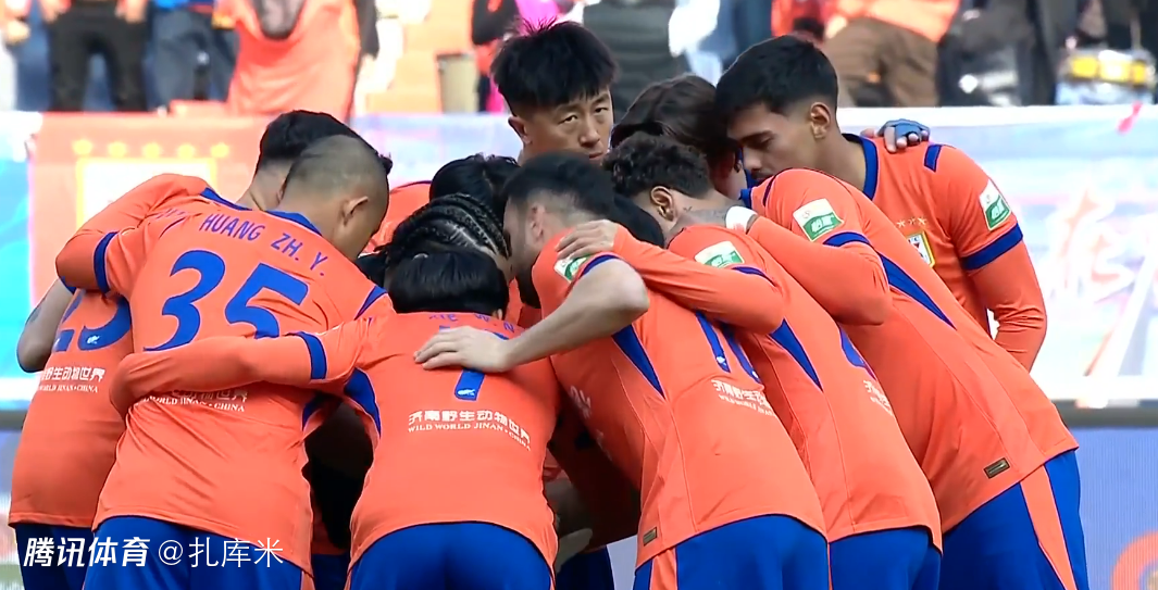 半场战报-谢文能反击建功、克雷桑点射，泰山暂2-0辽宁