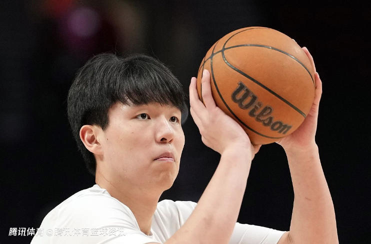 开拓者晒杨瀚森赛前热身视频：连续命中三分球 秀对抗后终结+暴扣