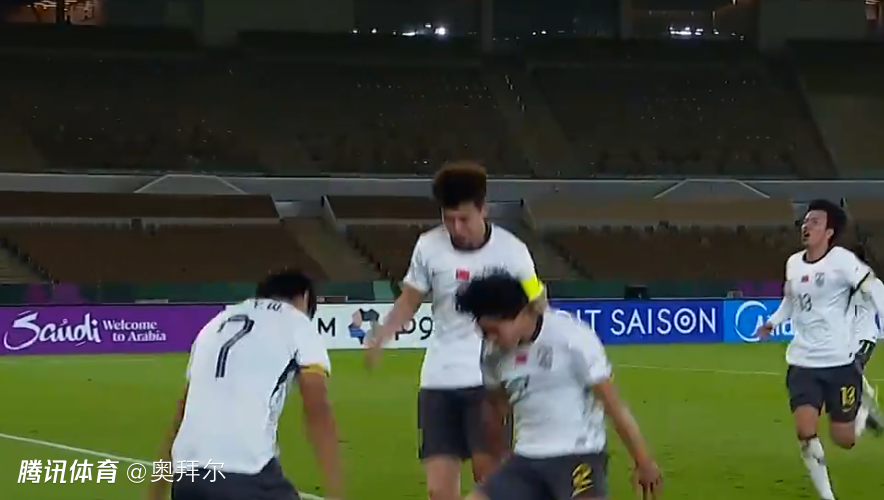 U23国足5分钟2球！向余望世界波，复刻C罗SIU，全队欢庆