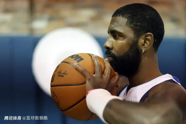 独行侠本赛季关键时刻15胜25负进攻倒数 基德：欧文复出可缓解