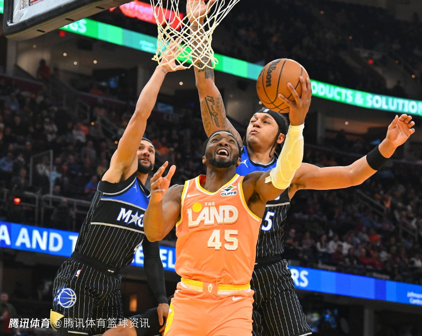 骑士vs魔术前瞻：哈登米切尔欲助队三杀对手 班凯罗能否复仇成功