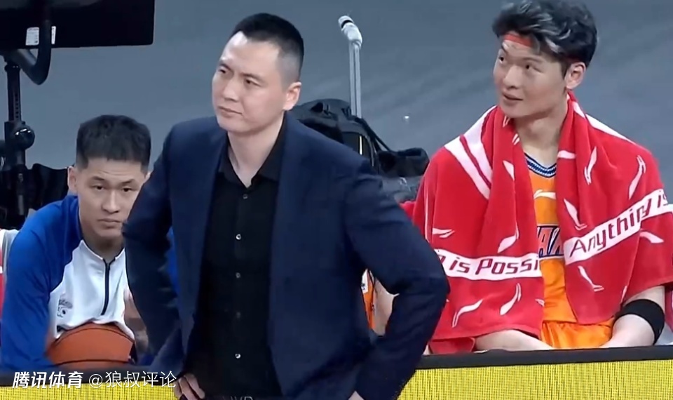 卢伟：我们有针对去限制庞峥麟 全队20次失误需要多沟通去解决