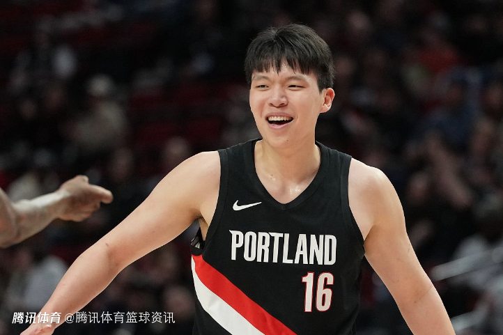 拓记：杨瀚森今夏可能征战奥运会预选赛 英语进步大已能不靠翻译进行交流