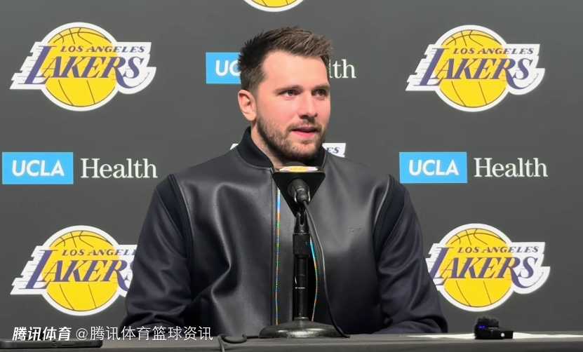 东契奇：后仰三分前是故意滑倒 外界杂音太多我无意理会