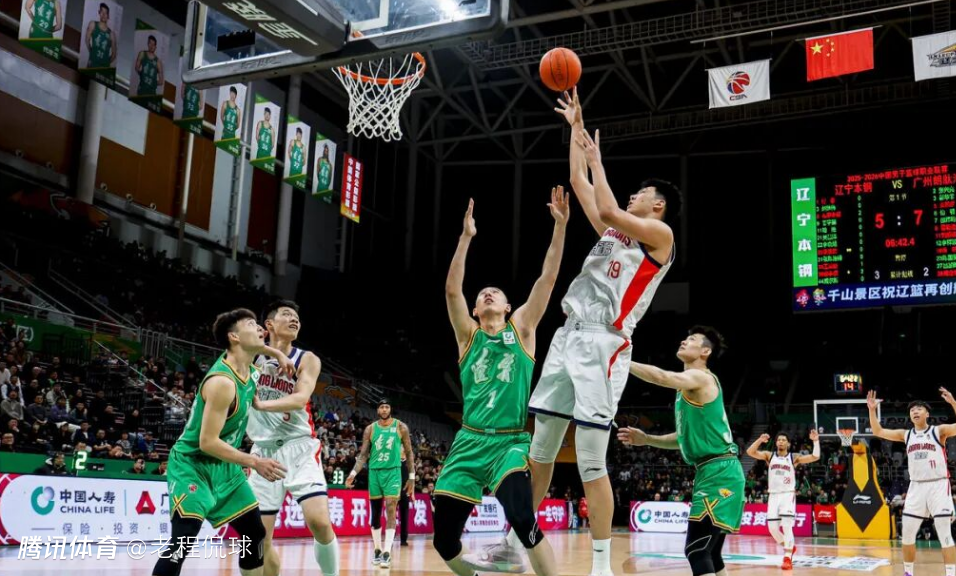 徐昕10中9砍20+9复仇辽宁 被广东租借后迎来新生