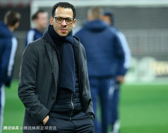 罗塞尼尔：对球队表现表示满意 球员赛后围成一圈展现团结和凝聚力