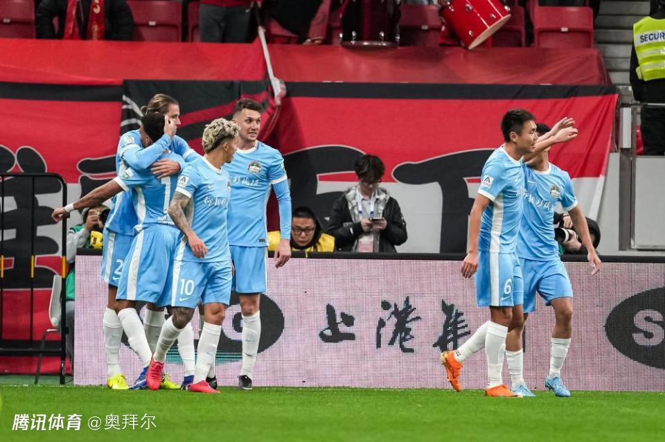 中超巨大失误！姆布拉轰处子球，张宸梁“送礼”，河南3战玉昆均破门