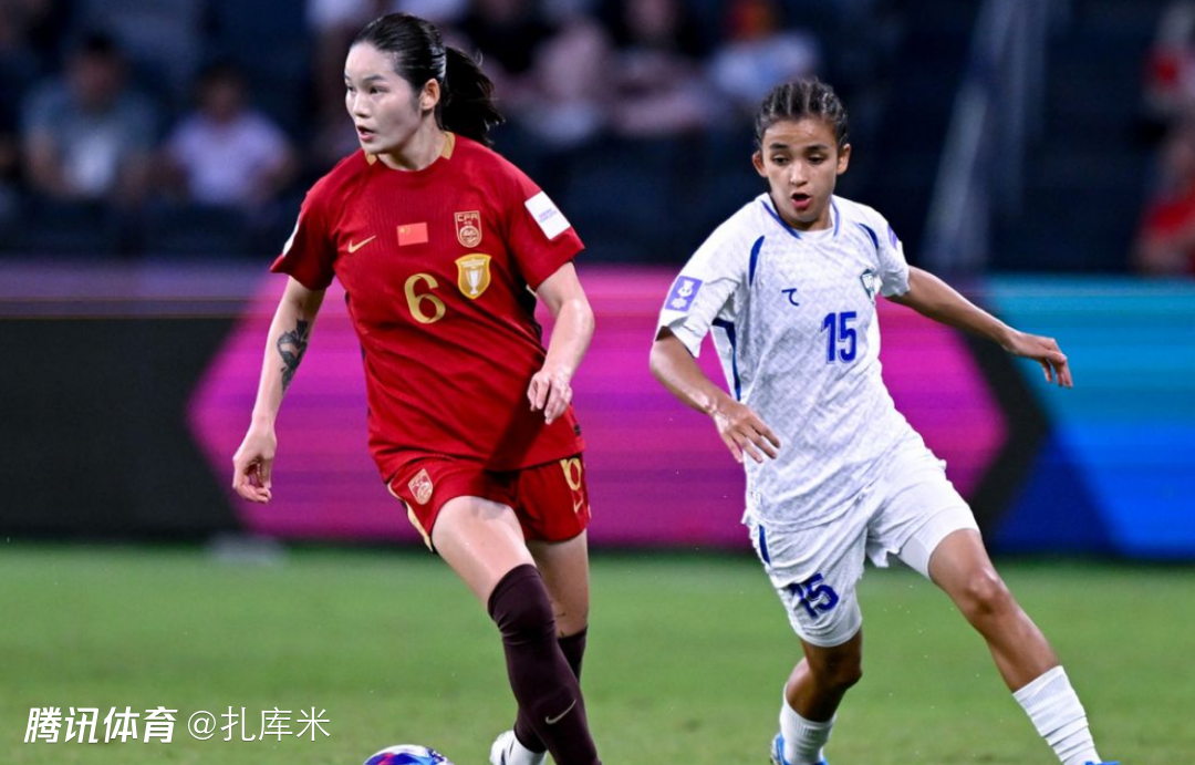 半场战报-邵子钦造点操刀主罚破僵，中国女足暂1-0乌兹