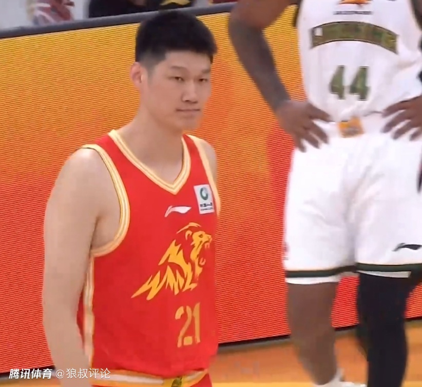 广厦vs深圳前瞻：王浩然状态火热率队挑战卫冕冠军 王博捍卫魔鬼主场